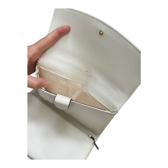 Kate Spade Tan White and black shoulder purse EUC some light wear - Picture 7 of 15